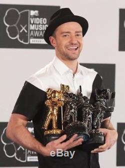 MTV KAWS MoonMan Video Music Award Trophy Gold BE@RBRICK RARE Supreme