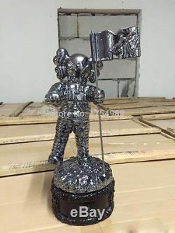 MTV x KAWS Replica MoonMan Video Music Award Trophy BLACK CH BE@RBRICK RARE Toy