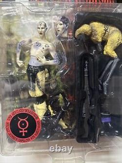 Marilyn Manson HOLYWOOD ACTION FIGURE SEALED RARE! (2001 Fewture)