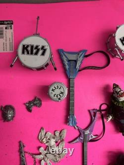 McFarlane Kiss Action Figures Lot Of 10 & Accessories 1998 & Giant Kiss Logo
