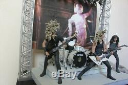 McFarlane Metallica Figure Set With Stage