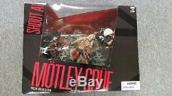 McFarlane Motley Crue Shout At The Devil Deluxe Box Set New Unopened