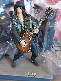 McFarlane Toys Guns N Roses Slash Action Figure Deluxe Box Set Broken Cig