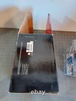 McFarlane Toys Guns N Roses Slash Action Figure Deluxe Box Set Broken Cig