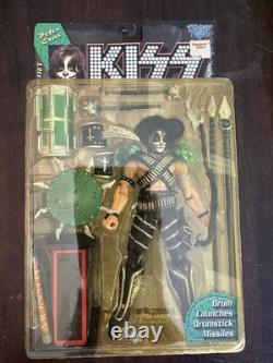 McFarlane Toys KISS Ultra Action Figures Gene Simmons Criss Frehley Stanley