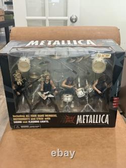 McFarlane Toys Metallica Harvesters of Sorrow Super Stage Figures 2001 Sealed
