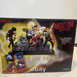 McFarlane Toys Motley Cure Shout At The Devil Action Figure Set