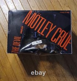 McFarlane Toys Motley Cure Shout At The Devil Action Figure Set