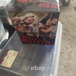 McFarlane Toys Motley Cure Shout At The Devil Action Figure Set
