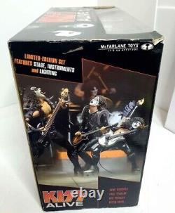 Mcfarlane Limited Edition Box Set Kiss Alive with Stage