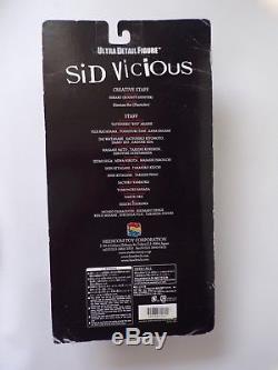 Medicom Sex Pistols Sid Vicious (Variant) Action Figure Punk Music Memorabilia