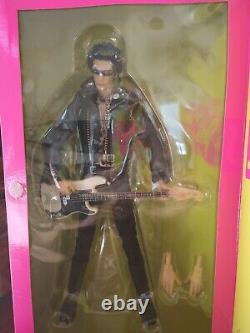 Medicom real action heroes Sid Vicious And Johnny Rotten Sex Pistols Figure Set