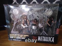 Metallica box set action figures signed