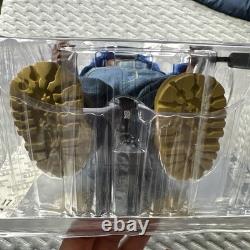 Mezco Notorious B. I. G. Action Figure Rap Stars Microphone & Chain Hop Hop Mezco Notorious B. I. G. Action Figure Rap Stars Microphone & Chain Hop Hop