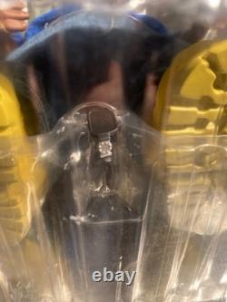 Mezco Notorious B. I. G. Action Figure Rap Stars Microphone & Chain Hop Hop. J9