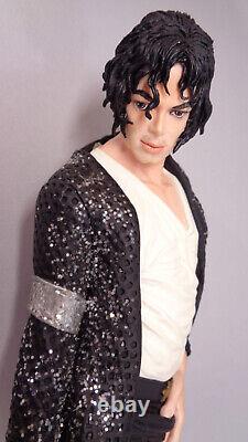 Michael Jackson 1/6 Scale Billie Jean Limited Edition Figure 12 Doll Collection