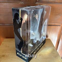 Michael Jackson Billie Jean 10 Playmates 2010 Collector Rare Doll Figure