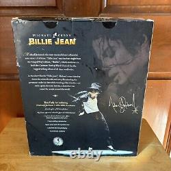 Michael Jackson Billie Jean 10 Playmates 2010 Collector Rare Doll Figure