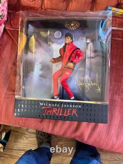 Michael Jackson Thriller 10 2010 Playmates Toys Figure 16767NIB Excellent
