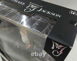 Michael Jackson figure Billie Jean 1/6 Scale Limited Edition with ACCESSORIES
