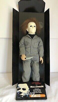 Michael Myers Halloween RIP Horror Collector Series 18 Action Figure Ltd Ed Box