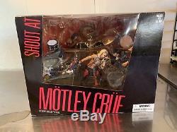 Motley Crue McFarlane Toys Shout At The Devil Deluxe Box Set Action Figures