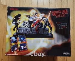Motley Crue, Shout At The Devil Box Set! McFarlane Toys New Sealed Minty Box