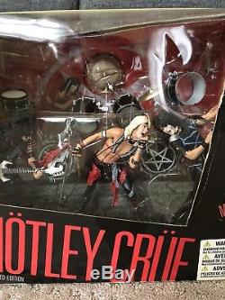 Motley Crue Shout At The Devil Deluxe Set McFarlane Toys Figures Factory Sealed