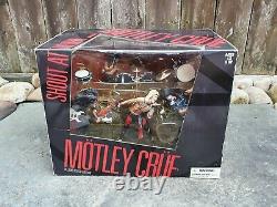 Motley Crue Shout At The Devil McFarlane Toys Deluxe Boxed Edition RARE Set
