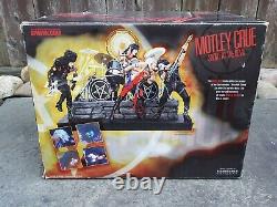 Motley Crue Shout At The Devil McFarlane Toys Deluxe Boxed Edition RARE Set