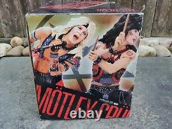 Motley Crue Shout At The Devil McFarlane Toys Deluxe Boxed Edition RARE Set