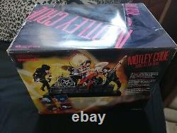 Motley Crue Shout at the Devil Deluxe Boxed Figure Set Mcfarlane Toys