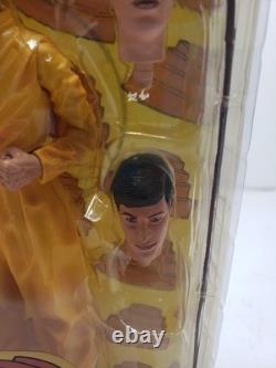 NECA DEV-O Action Figure Set With Interchangeable Heads Energy Dome Whip