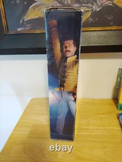 NECA Freddie Mercury 18 Motion Activated withSound 2006 Queen