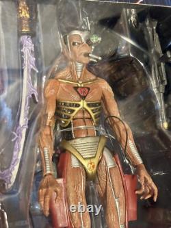 NECA Iron Maiden Ultimate Future Past World Tour Eddie 7 Action Figure 2pk