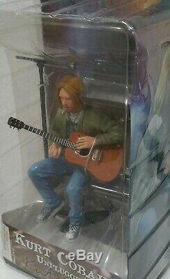 NECA Nirvana Kurt Cobain MTV Unplugged Figure New in Package