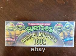 NECA TMNT Musical Mutagen Tour 2020 Con Exclusive (T-Shirt L Badge & Bag)