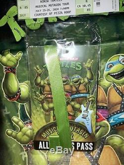 NECA TMNT Musical Mutagen Tour 4-Pack T-Shirt Bundle Size Small S In hand