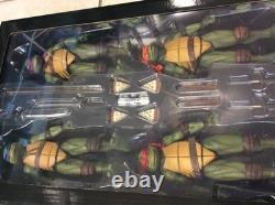 NECA Teenage Mutant Ninja Turtles SDCC 2018 Musical Mutagen Tour Disguise TMNT