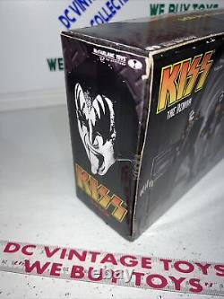 NEW 2005 McFarlane Toys The Demon KISS Gene Simmons 3-Pack Super Stage Figures