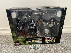 NEW KISS Creatures Box Set Edition Action Figures + Stage / Lights / Instruments