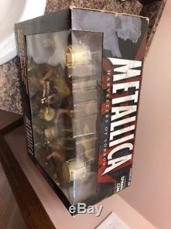 NEW MCFARLANE TOYS METALLICA ACTION FIGURE HARVESTERS of SORROW BOXED STAGE SET