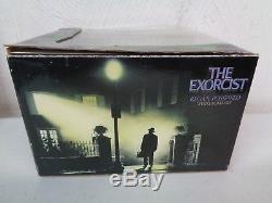 Neca Reel Toys The Exorcist Figure Deluxe Boxed Set Theme Music Head Spins 360