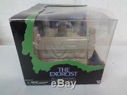 Neca Reel Toys The Exorcist Figure Deluxe Boxed Set Theme Music Head Spins 360
