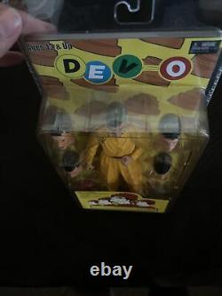 New Devo Action Figure 2005 Neca 5 Interchangeable Heads/ Energy Dome/ Whip