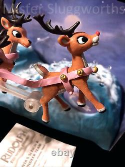 New Memory Lane Christmas 2002 Rudolph Island Misfit Toys SANTA SLEIGH MUSICAL