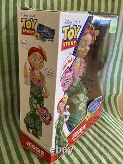 New Think Toys R Us Disney/pixar 12 Jessie Talking Action Figure Hawaii Vacay