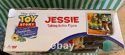 New Think Toys R Us Disney/pixar 12 Jessie Talking Action Figure Hawaii Vacay