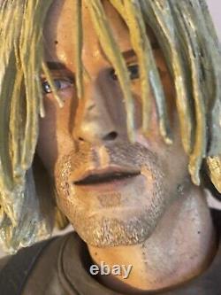 Nirvana Kurt Cobain Neca 18 Action Figure Statue With A Custom Cobain Guitar