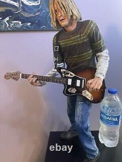 Nirvana Kurt Cobain Neca 18 Action Figure Statue With A Custom Cobain Guitar